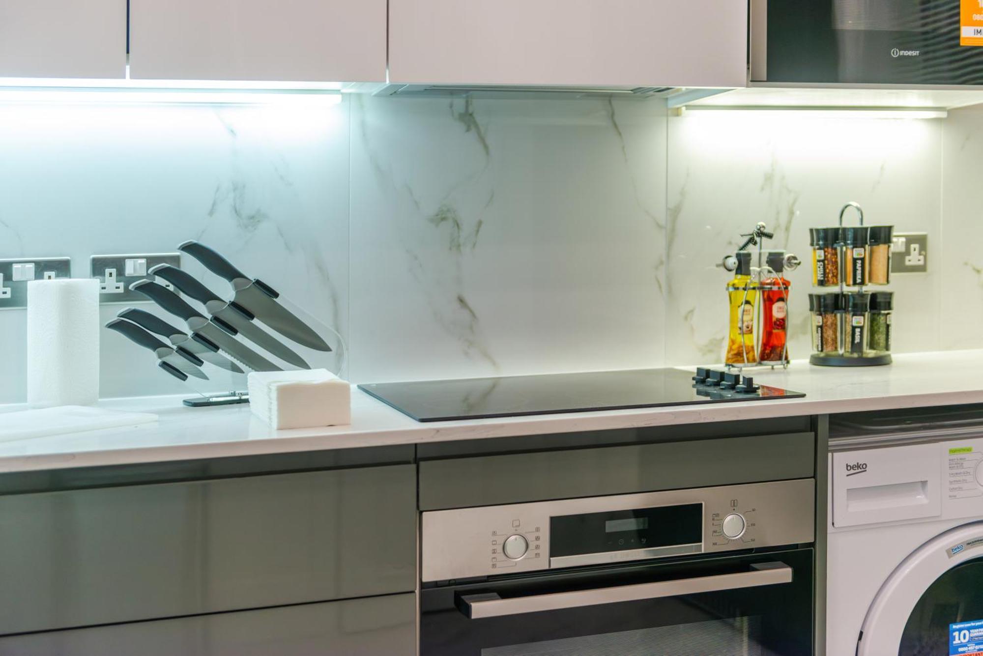 5H Modern Elegance 1-Bedroom City Living In 런던 외부 사진